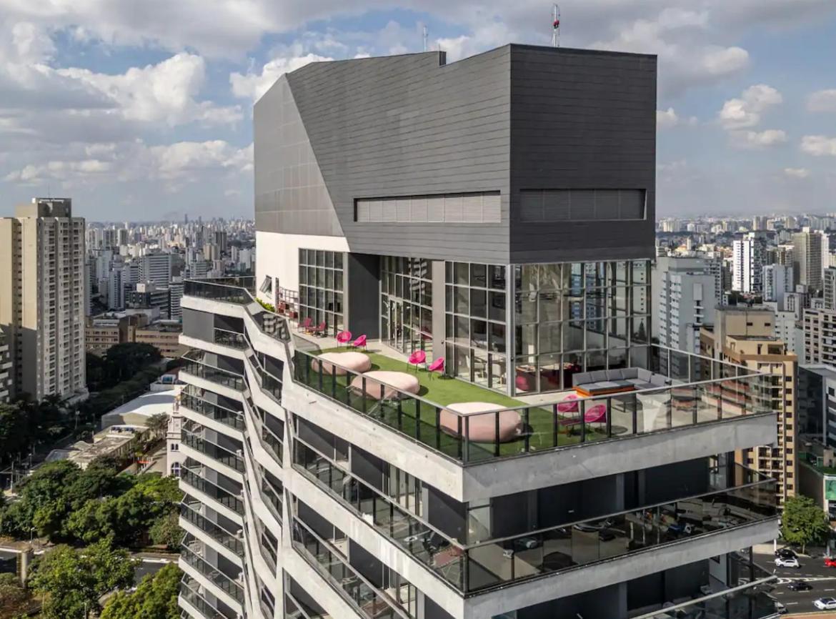 Na Avenida Paulista Apartamento